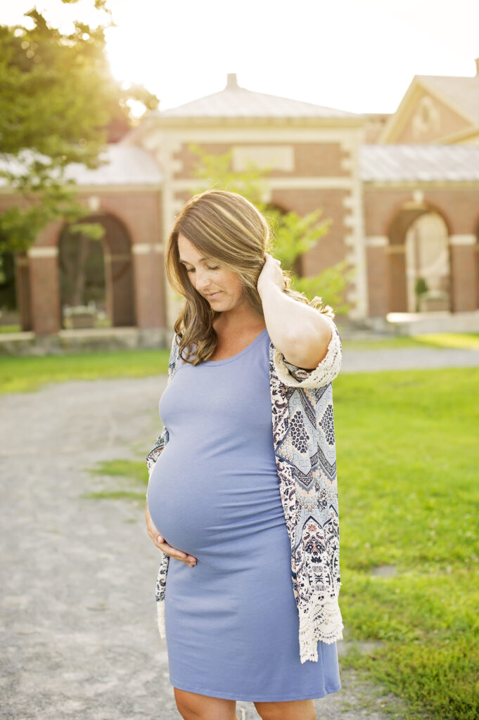 maternity session in saratoga springs