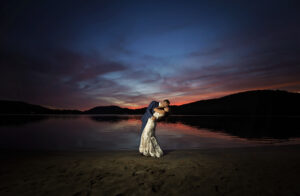 sunset wedding photo kiss